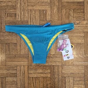 NWT Arena Free Bikini‎ bottoms Size Medium Blue And Yellow Adjustable Waste Tie